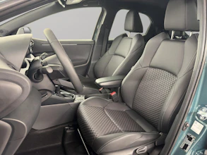 https://vehicle.imgix.net/4125774/1d2d56a7-269c-4087-abd6-ddf405f38ce2.jpg