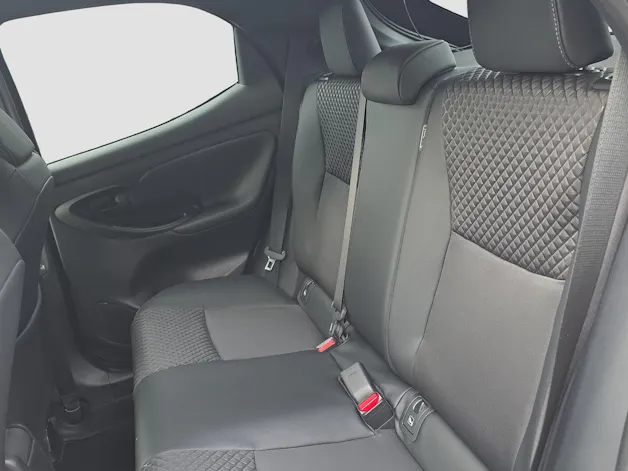 Toyota Yaris 1.5 VVT-i HSD Premium