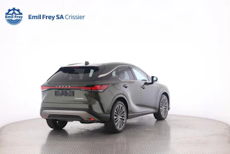 https://vehicle.imgix.net/4125837/a0447fd0-8c16-4e03-823a-196930fb0bd3.jpg