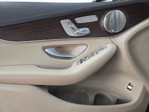 Vehicle image MERCEDES-BENZ GLC 400 d 4MATIC AMG Line