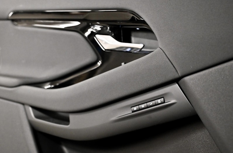 Vehicle image LAND ROVER RANGE ROVER EVOQUE