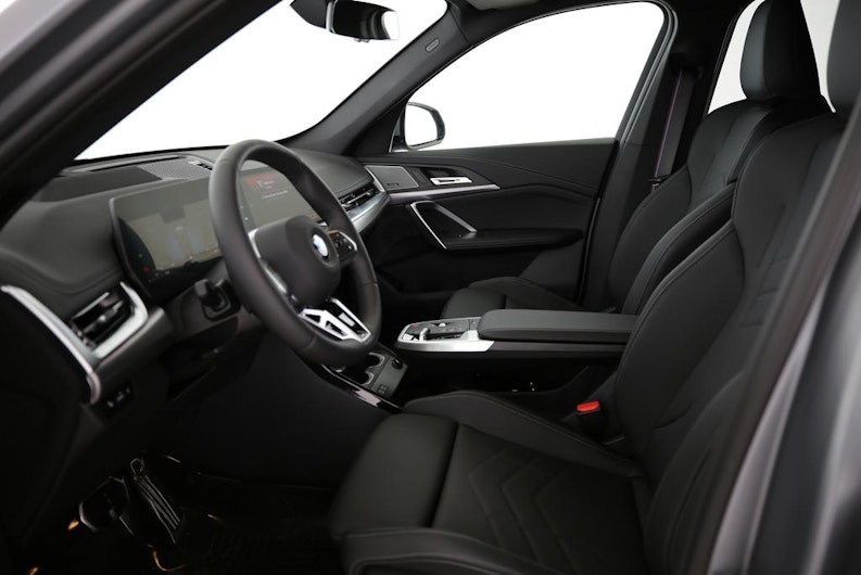 Vehicle image BMW X1