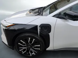 Toyota bZ4X Premium AWD