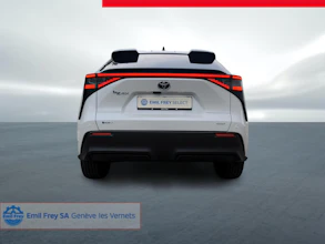 https://vehicle.imgix.net/4125886/6366417b-6cf5-43d4-8442-4545470b76c6.jpg
