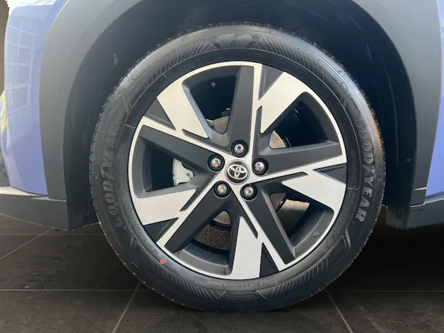 Toyota Aygo X 1.5 VVT-i HSD Trend