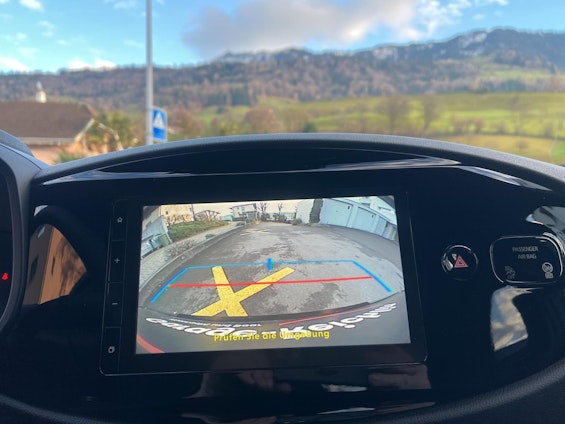 Vehicle image 13 Vehicle image 13