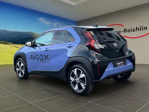 Toyota Aygo X 1.5 VVT-i HSD Trend