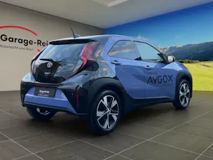 Toyota Aygo X 1.5 VVT-i HSD Trend