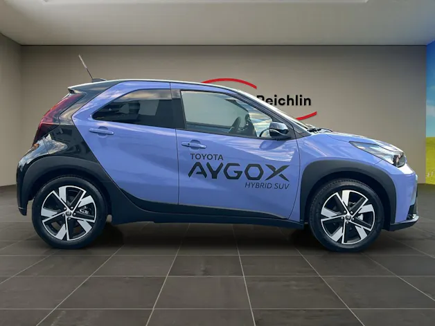 Toyota Aygo X 1.5 VVT-i HSD Trend