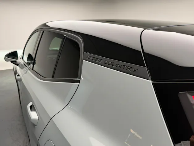 VOLVO EX30 CC E60 Twin Performance AWD