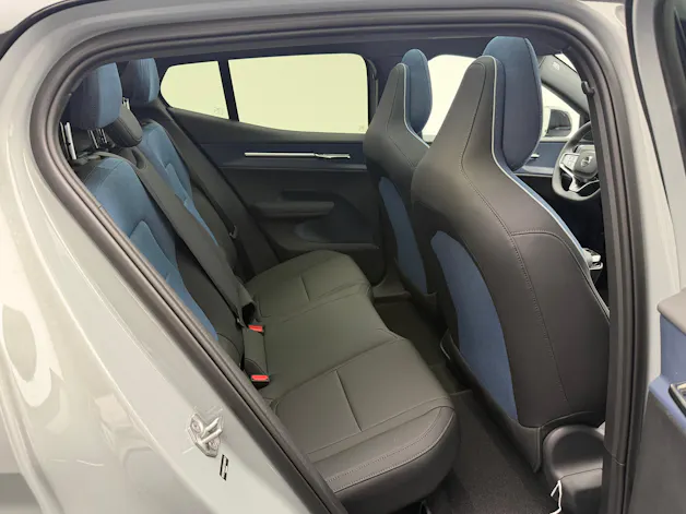 VOLVO EX30 CC E60 Twin Performance AWD