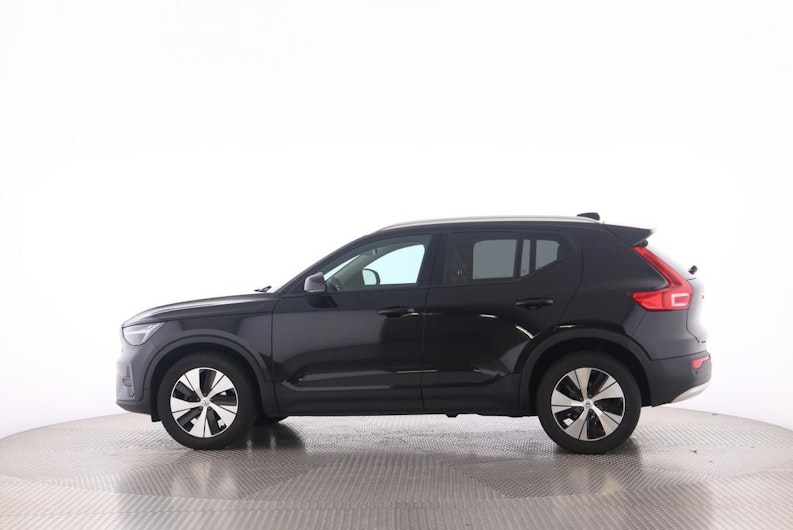 Vehicle image VOLVO XC40