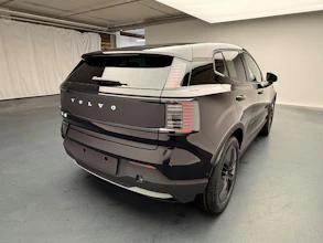 https://vehicle.imgix.net/4125940/715c8bfb-0434-4792-9f1c-fcd2a39f8c12.jpg
