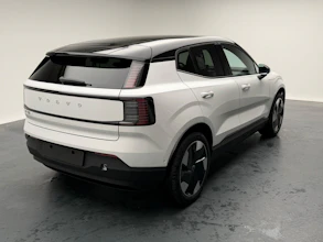 https://vehicle.imgix.net/4125944/3f7b6189-f502-40f5-a1eb-e46708adb9ea.jpg