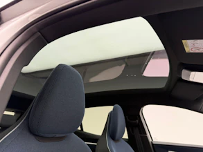https://vehicle.imgix.net/4125944/86df8a9e-c0ce-4c69-bc4b-013310eaf3a2.jpg