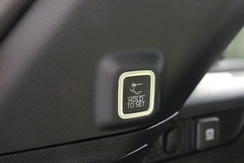 Vehicle image JEEP Grand Cherokee