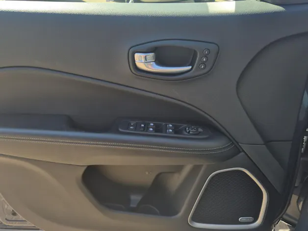 JEEP Compass 1.3 First Edition 4xe