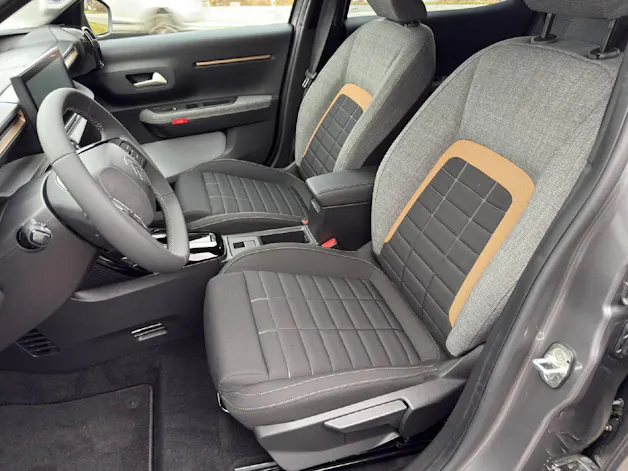 Citroën e-C3 Aircross Plus