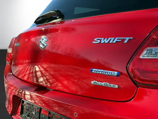 Suzuki Swift 1.2 Compact+ Hybrid 4x4