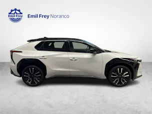 Toyota bZ4X Premium AWD + Ruote invernali & Servizi inclusi