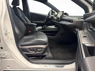Toyota bZ4X Premium AWD + Ruote invernali & Servizi inclusi