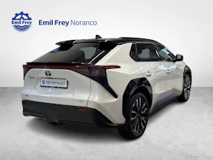 Toyota bZ4X Premium AWD + Ruote invernali & Servizi inclusi