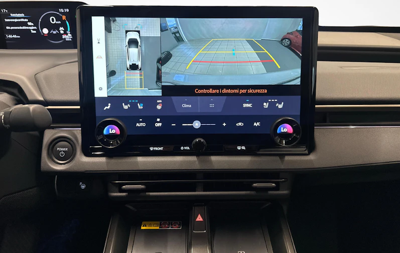 immagine del veicolo TOYOTA BZ4X