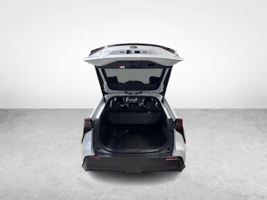 https://vehicle.imgix.net/4126046/d044cd88-2e0a-4b90-9a64-79324ed444db.jpg