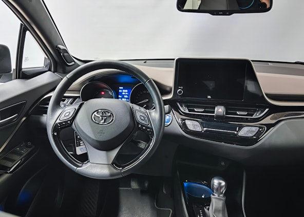 Vehicle image 5 Vehicle image 5