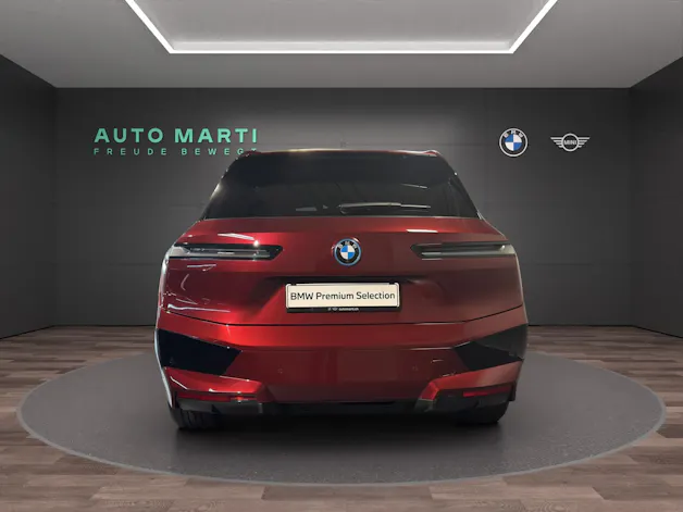 BMW iX xDrive40