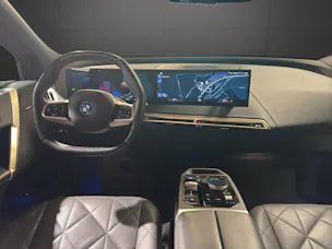 BMW iX xDrive40