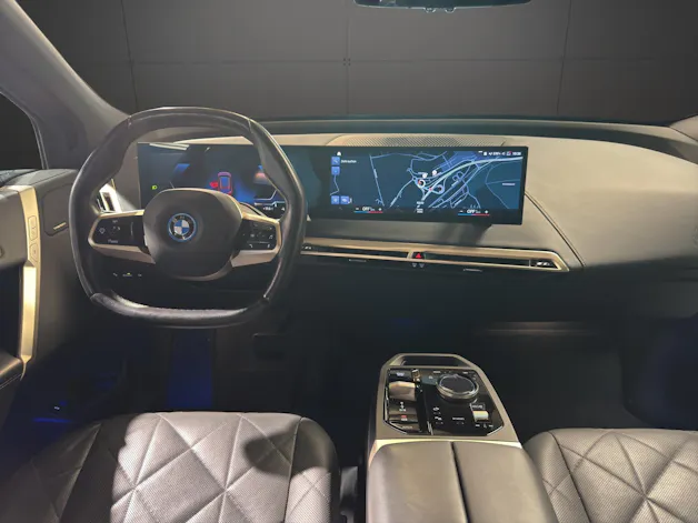 BMW iX xDrive40
