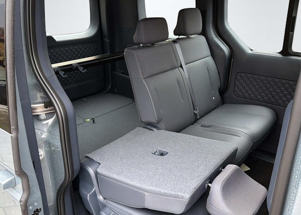 Vehicle image 8 Vehicle image 8