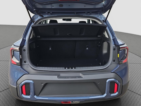 Vehicle image 7 Vehicle image 7