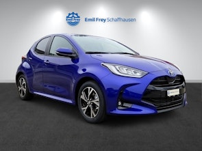Vehicle image TOYOTA Yaris 1.5 VVT-i HSD Trend