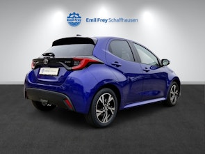 Vehicle image TOYOTA Yaris 1.5 VVT-i HSD Trend