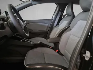 Renault Clio 1.6 E-Tech techno