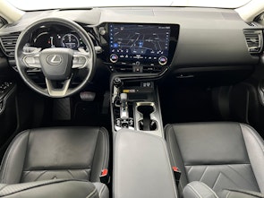 Vehicle image LEXUS NX 450h+ Excellence
