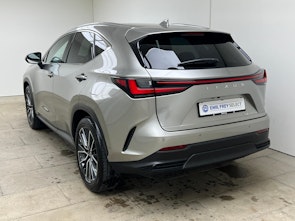 Vehicle image LEXUS NX 450h+ Excellence