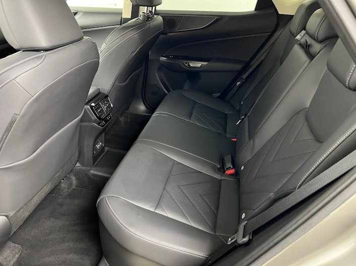 Vehicle image LEXUS NX