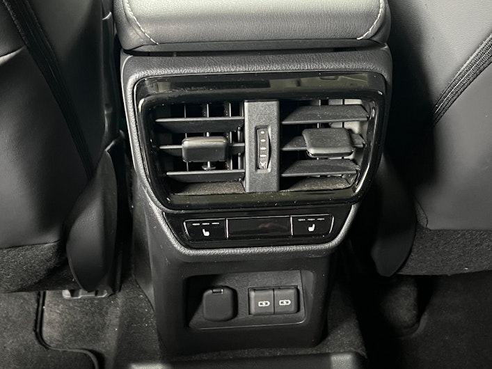 Vehicle image LEXUS NX