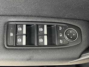 Vehicle image MITSUBISHI ASX 1.6 HEV Intense