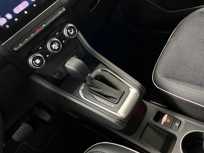 Vehicle image MITSUBISHI ASX