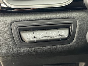 Vehicle image MITSUBISHI ASX 1.6 HEV Intense