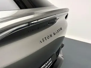 Aston Martin DBX 4.0 V8 Bi-Turbo