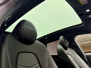 Vehicle image ASTON MARTIN DBX 4.0 V8 Bi-Turbo