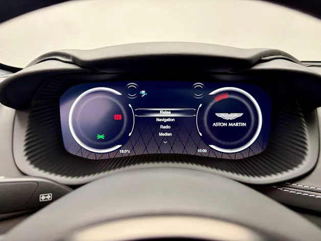 Aston Martin DBX 4.0 V8 Bi-Turbo