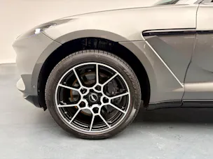 Aston Martin DBX 4.0 V8 Bi-Turbo