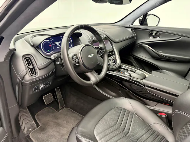 Aston Martin DBX 4.0 V8 Bi-Turbo