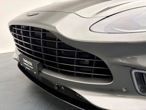 Vehicle image ASTON MARTIN DBX 4.0 V8 Bi-Turbo